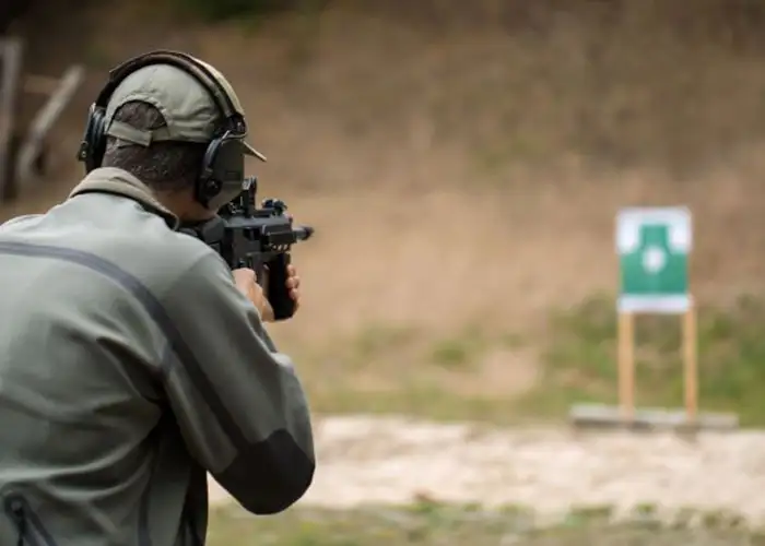 CARBINE 201<Br>Lipsa, Westhampton Beach, LI.<Br>August 30th